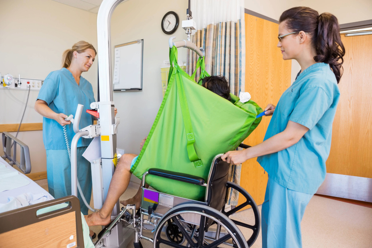 Benefits & Applications of Patient Lifts